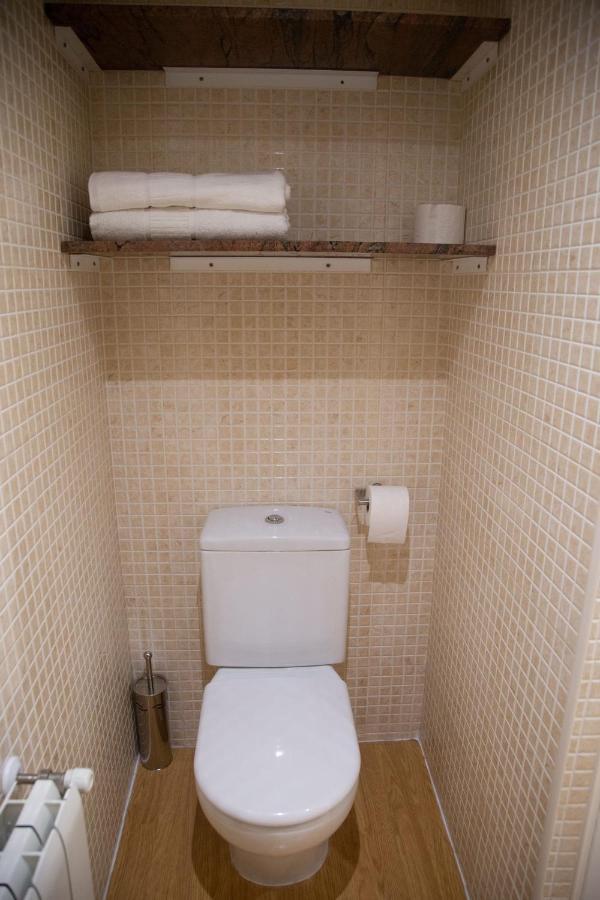 Elizabeth Towers Apartment Almansa Bagian luar foto